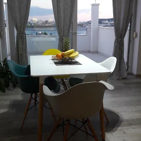 Salona Apartment