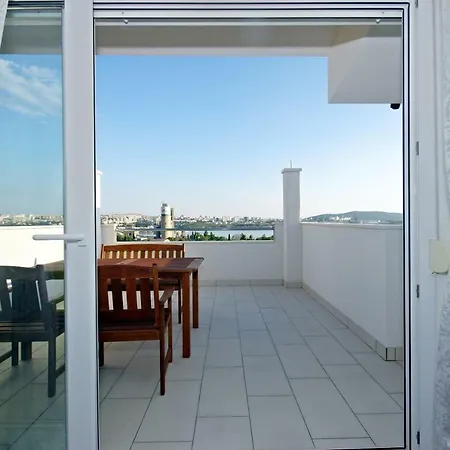 Salona Apartment 公寓 索林