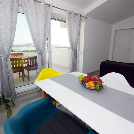 Salona Apartment 索林