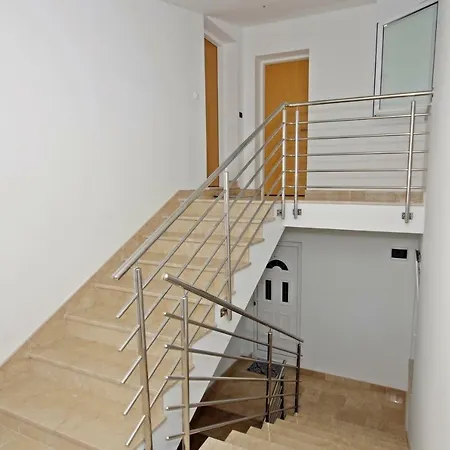 Salona Apartment 索林